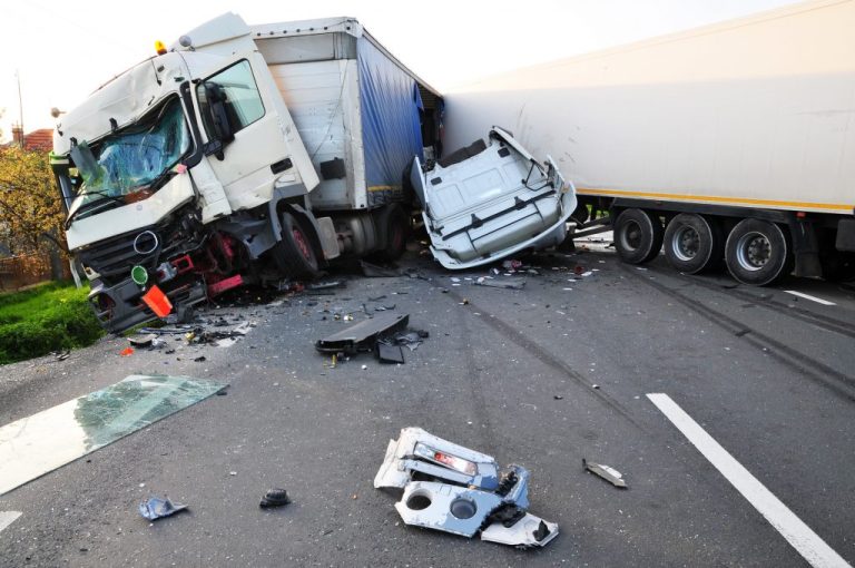 Houston 18-Wheeler Accidents: Legal Steps for Seriously Injured Victims